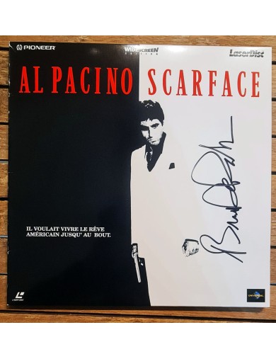 Autographe BRIAN DE PALMA — Pièce absolument exceptionnelle : Double LaserDisc “Scarface” signé  à Nice, 9 mai 2000