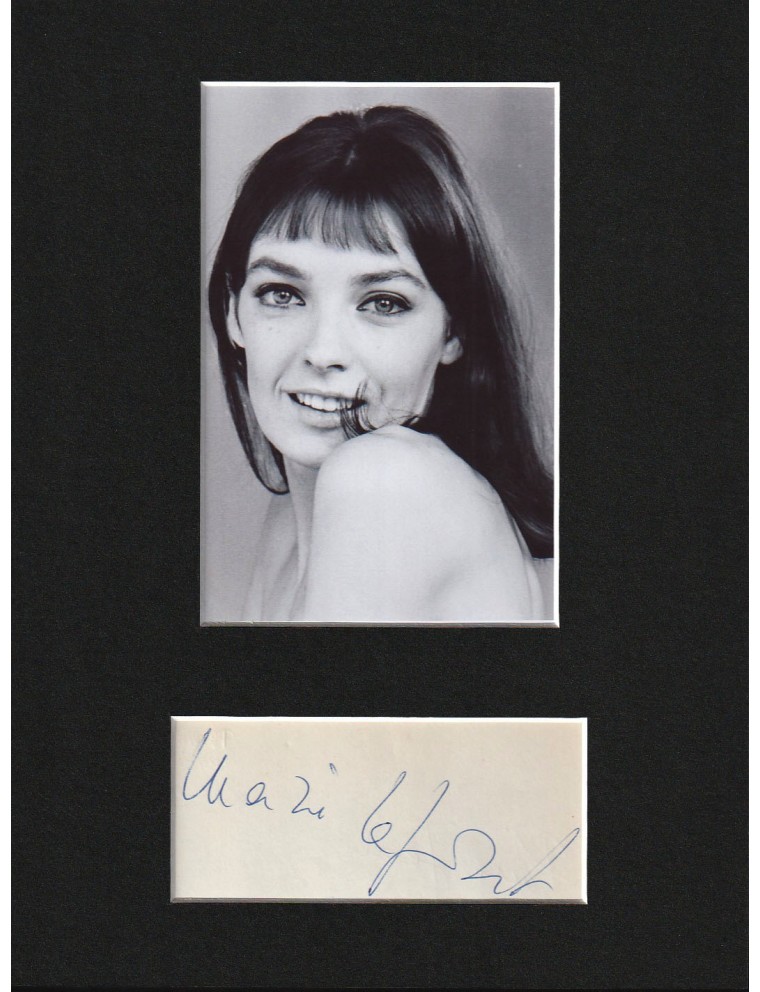 Marie Laforêt — Autographe original sur papier libre (Cannes, 8 mai 1966)
