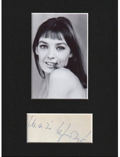 Marie Laforêt — Autographe original sur papier libre (Cannes, 8 mai 1966)