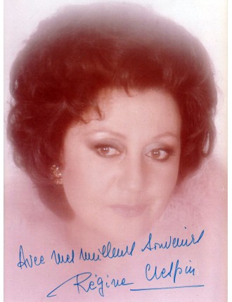 Autographe de Régine Crespin - Photographie du Metropolitan Opera – 18 x 24 cm – Tirage argentique signé – Années 1960